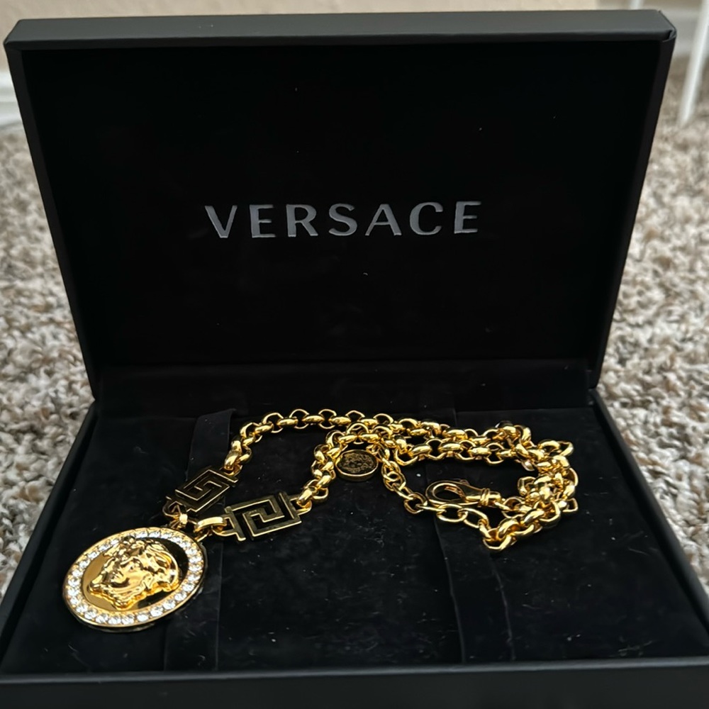 VERSACE La Medusa Greca crystal-embellished necklace.